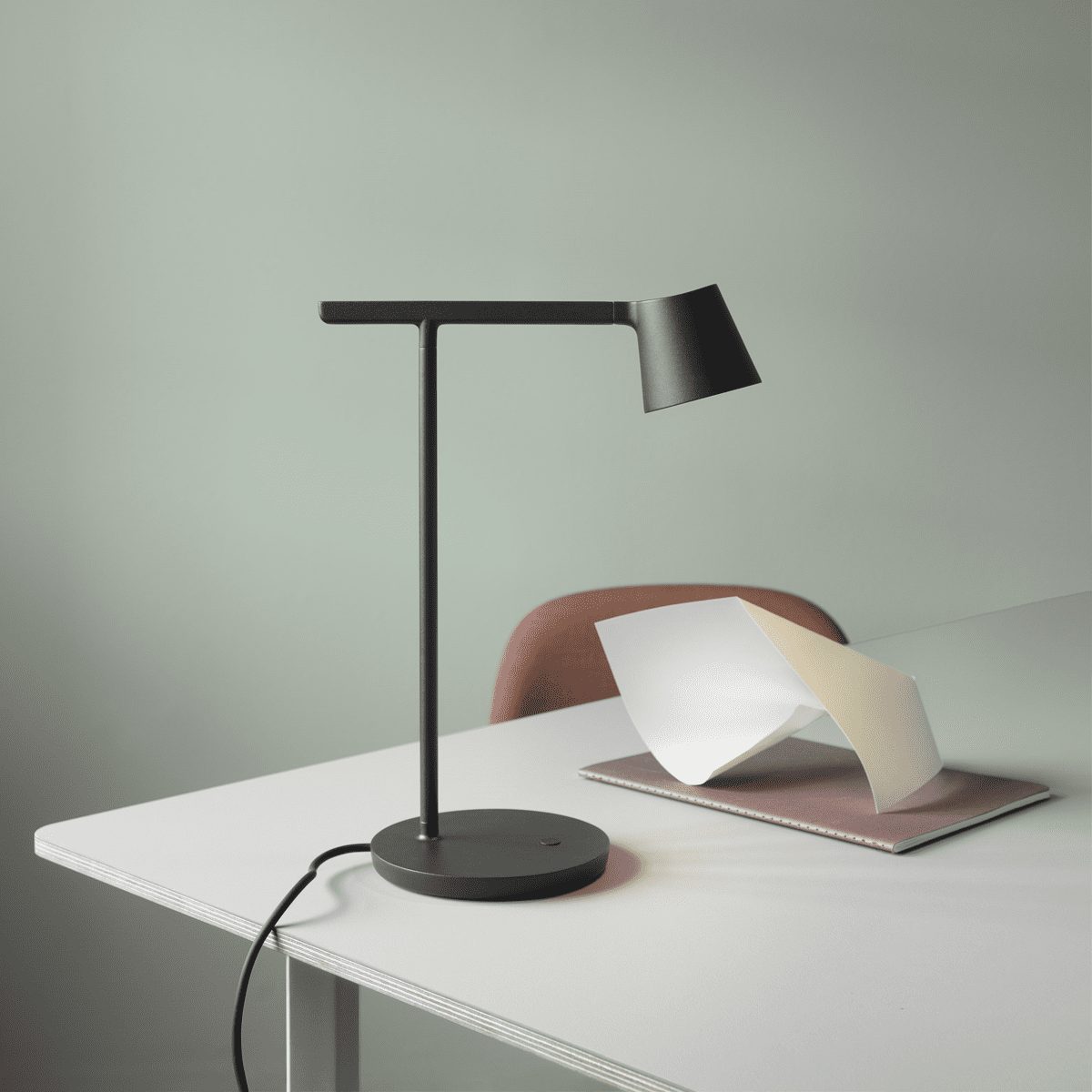 Muuto - Candeeiro de Mesa - Tip Black 5 tip - muuto