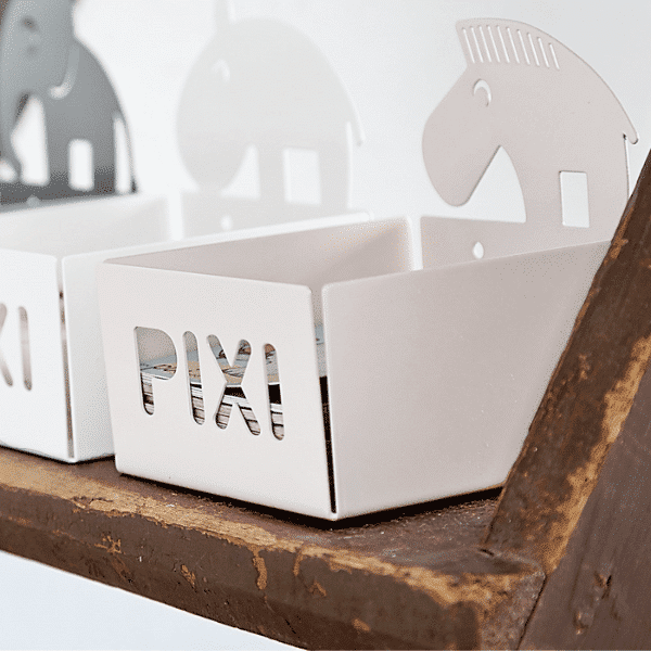 Done by Deer - Pixi shelf Zebee - Powder 2 Done by Deer - Pixi shelf Zebee - Powder