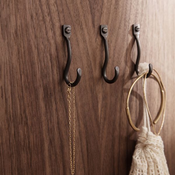 Home 38 Ferm Living - Conjunto de 3 cabides - Curvature